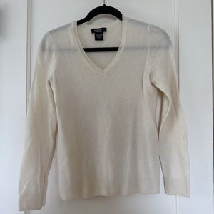 Lord & Taylor 100% Cashmere Sweater